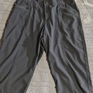 Lee Women's Black Capris